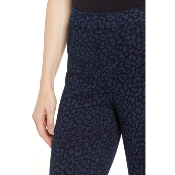 SPANX Denim Leopard Ankle Jean-ish Leggings - Picture 3 of 12